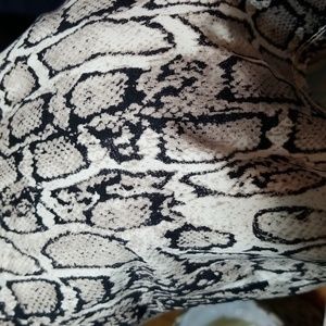 Tank top snake print